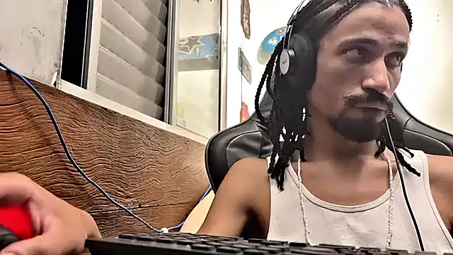 hotcamboy420 online show from February 7, 2025, 4:27 am