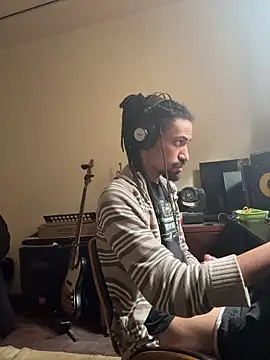 hotcamboy420 online show from October 29, 2025, 4:39 pm