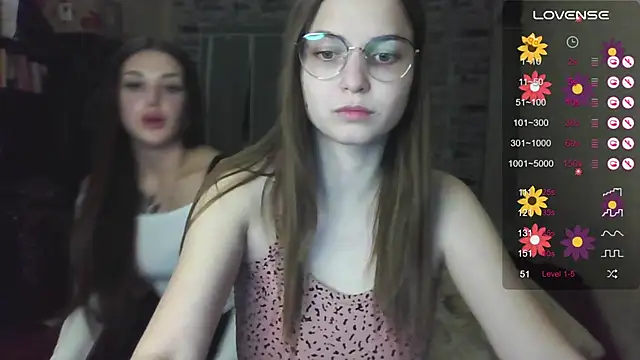 Snapshot of Boni_NeLL__ chatting on January 23, 2025, 6:24 pm Boni NeLL online show from January 23, 2025, 6:24 pm