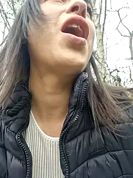 LydiaMaus96 online show from April 18, 2026, 11:45 am