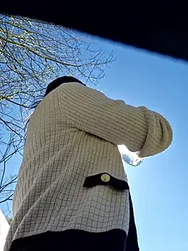 LydiaMaus96 online show from April 22, 2026, 1:18 pm