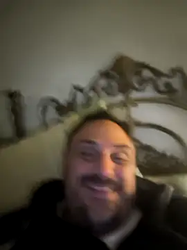 italovene online show from October 25, 2025, 9:37 pm