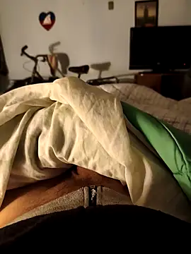 italovene online show from November 7, 2025, 12:48 am