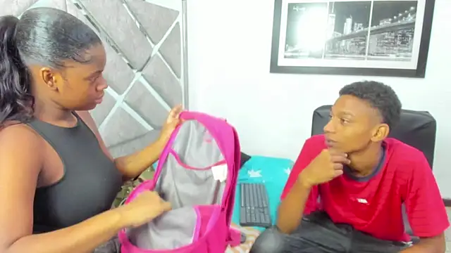 Snapshot of EvaxEmma chatting on February 7, 2026, 1:52 pm EvaxEmma online show from February 7, 2026, 1:52 pm