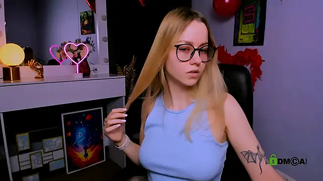 mary mooore online show from February 21, 2025, 10:17 am