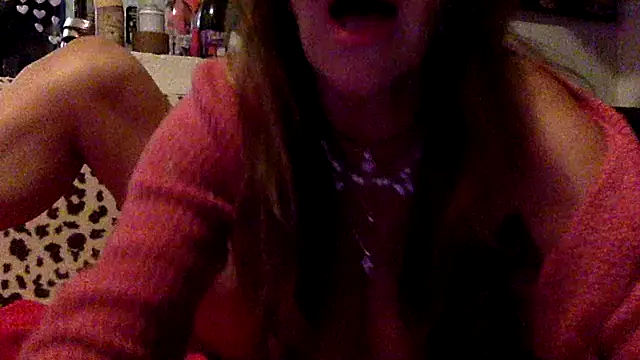 gildamilf online show from September 24, 2025, 6:36 pm