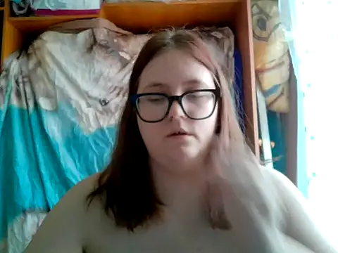 DesireMelissa online show from April 11, 2026, 6:54 am