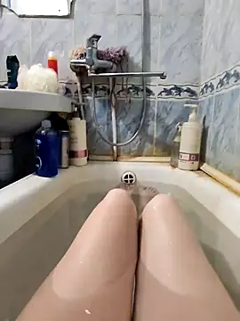 Snapshot of DesireMelissa chatting on January 17, 2026, 2:15 am DesireMelissa online show from January 17, 2026, 2:15 am