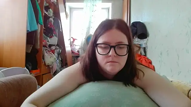 Snapshot of DesireMelissa chatting on February 7, 2026, 7:27 am DesireMelissa online show from February 7, 2026, 7:27 am