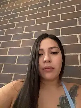 Latina vanessa online show from May 19, 2026, 4:25 pm