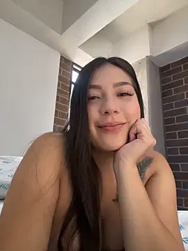 Latina vanessa online show from May 26, 2026, 5:44 pm
