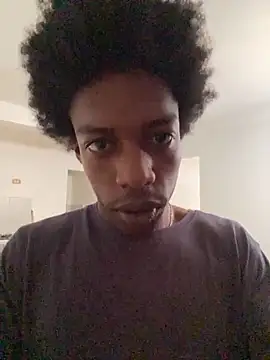 Larry-n-clouds online show from July 8, 2026, 4:29 pm