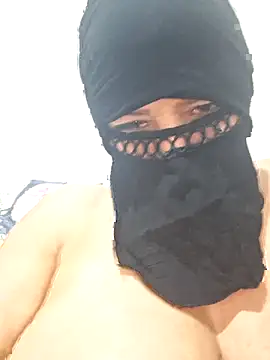 Snapshot of Rozittaa chatting on October 7, 2025, 4:41 pm Rozittaa online show from October 7, 2025, 4:41 pm