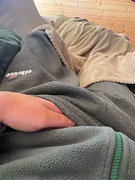 AreiasTuga online show from April 7, 2026, 4:09 pm