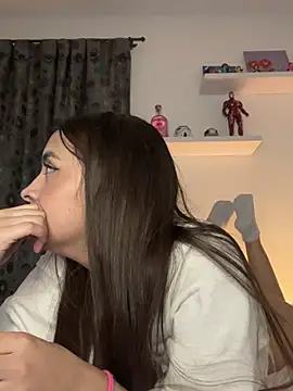 Snapshot of soy_paulina chatting on December 17, 2024, 7:07 am soy paulina online show from December 17, 2024, 7:07 am