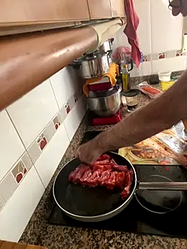 EroticVenetian online show from November 8, 2025, 12:42 pm