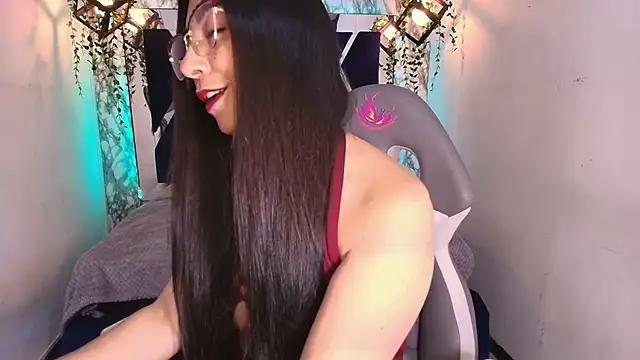 Snapshot of Karla_hernandez_ chatting on October 23, 2025, 11:42 am Karla hernandez online show from October 23, 2025, 11:42 am