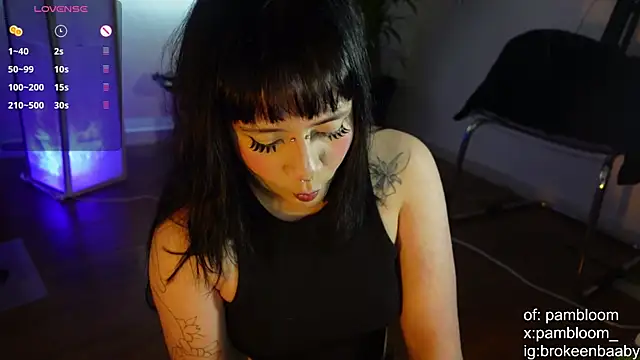 droolingdollfacee online show from September 20, 2025, 10:26 pm