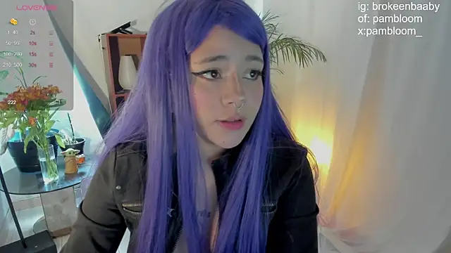 droolingdollfacee online show from February 20, 2025, 4:36 pm