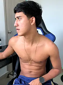 Juan da01 online show from October 6, 2025, 9:15 pm