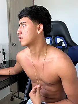 Juan da01 online show from September 26, 2025, 8:49 pm