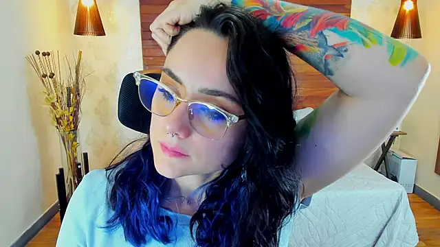 KatherineBond online show from March 11, 2025, 8:53 pm