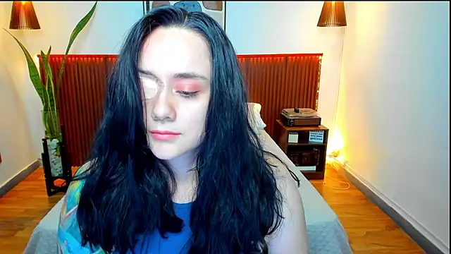 KatherineBond online show from September 27, 2025, 8:15 pm