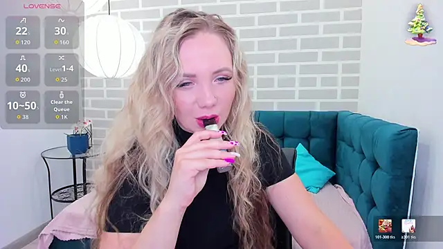 Snapshot of EvaMoran chatting on June 22, 2026, 1:44 am EvaMoran online show from June 22, 2026, 1:44 am