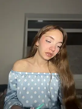 BarbaraFantasy online show from June 22, 2026, 7:11 pm