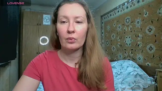 AnnaXLovers online show from May 26, 2026, 7:17 am
