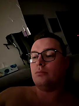 Phoenix23Fd1 online show from October 17, 2025, 8:43 pm