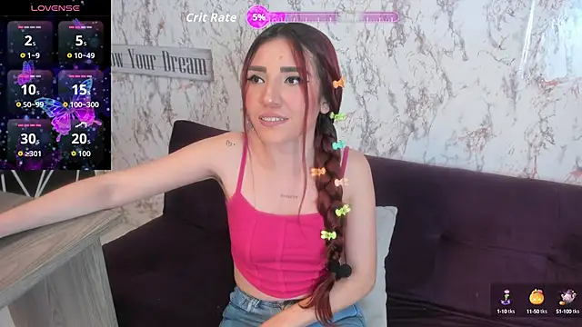 Snapshot of LILA_ELLIOT chatting on September 20, 2025, 5:01 am LILA ELLIOT online show from September 20, 2025, 5:01 am