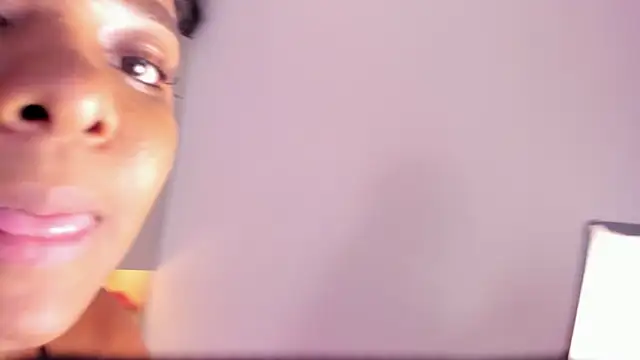 tamaraa smiith online show from March 14, 2025, 6:07 pm