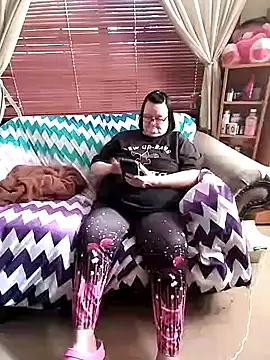 Bayou Woman68 online show from July 12, 2026, 10:21 pm