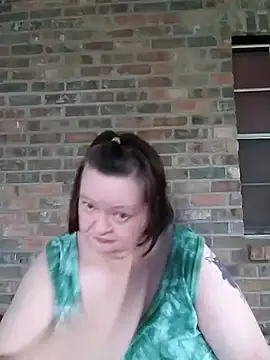 Bayou Woman68 online show from June 16, 2026, 7:36 pm