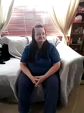 Bayou Woman68 online show from September 15, 2025, 3:34 pm