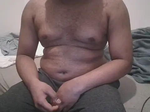 Snapshot of Indianluckyboytits chatting on January 17, 2025, 4:06 am Indianluckyboytits online show from January 17, 2025, 4:06 am