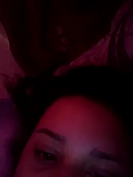  Miaaleon online show from October 13, 2025, 12:18 pm