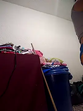  Miaaleon online show from October 14, 2025, 12:22 am