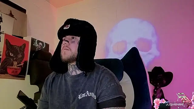 Ash gusbig online show from November 5, 2025, 3:09 am