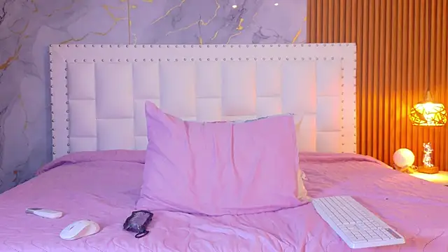 indianschoolgirl online show from March 21, 2026, 7:51 pm