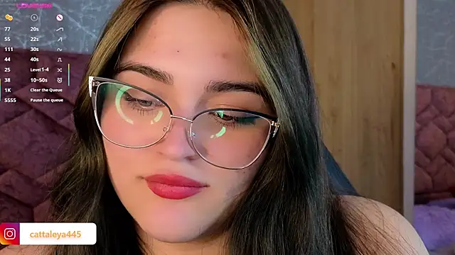 Snapshot of cattaleya___ chatting on March 22, 2025, 6:43 am cattaleya online show from March 22, 2025, 6:43 am