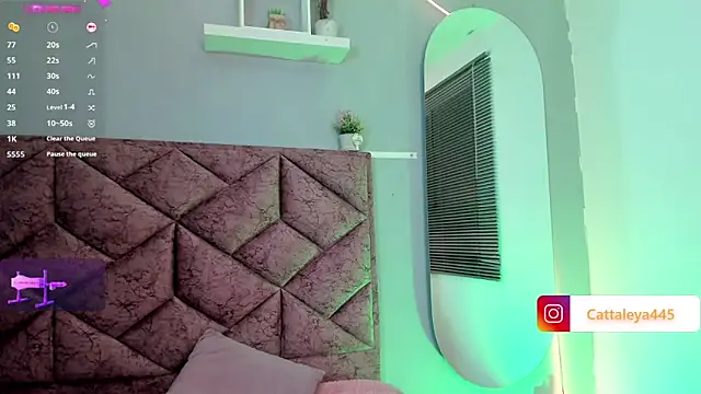 Snapshot of cattaleya___ chatting on February 26, 2025, 6:40 am cattaleya online show from February 26, 2025, 6:40 am