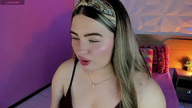 Snapshot of cattaleya___ chatting on September 16, 2025, 8:21 pm cattaleya online show from September 16, 2025, 8:21 pm