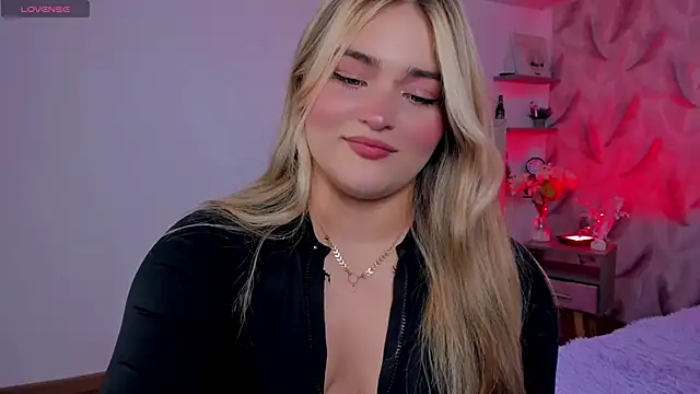 Snapshot of cattaleya___ chatting on February 14, 2026, 4:13 am cattaleya online show from February 14, 2026, 4:13 am