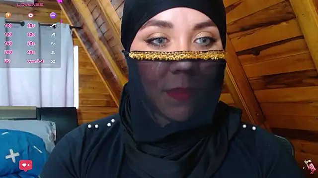 AmbarBurhan online show from October 28, 2025, 3:55 pm