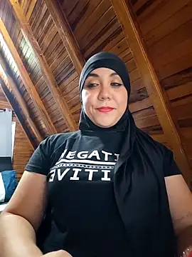 AmbarBurhan online show from March 4, 2025, 7:22 pm