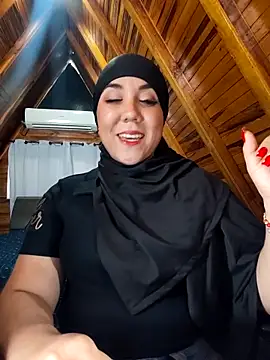 AmbarBurhan online show from February 17, 2026, 6:05 pm