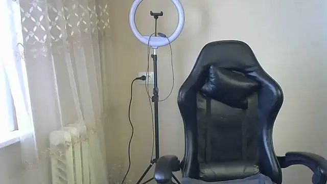 Snapshot of NkPulse chatting on February 11, 2026, 8:36 am NkPulse online show from February 11, 2026, 8:36 am