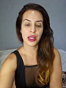 Snapshot of Nina_Sport chatting on April 29, 2026, 8:04 pm Nina Sport online show from April 29, 2026, 8:04 pm